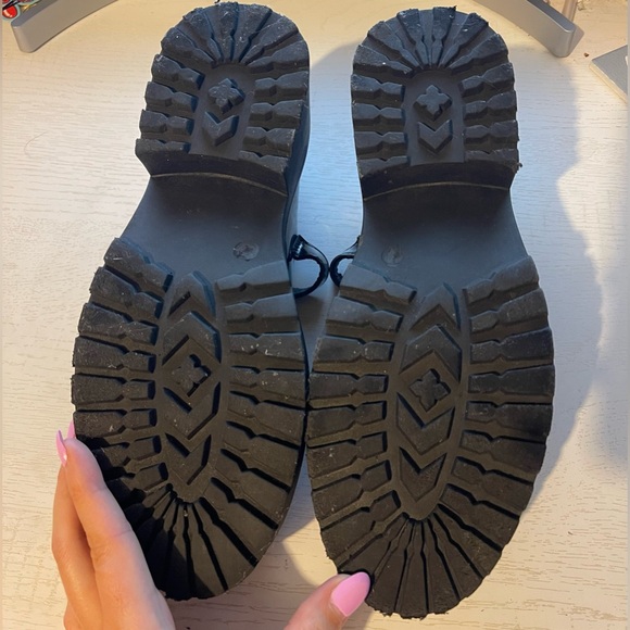 Steve Madden Mary Jane’s - Picture 5 of 5